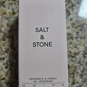 Salt & Stone Bergamot & Hinoki Gel Deodorant - Light Pink
